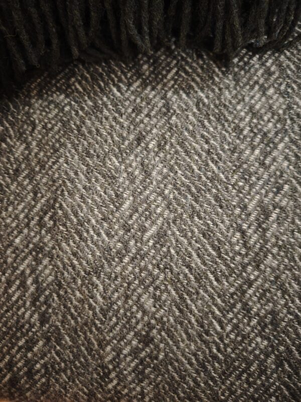 Grey Herringbone bone lambs wool blanket - Image 3